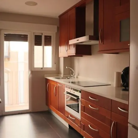 Az El Balcon De Atares * サラゴサ