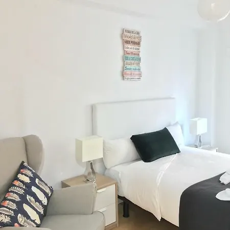 Az El Balcon De Atares * Сарагоса