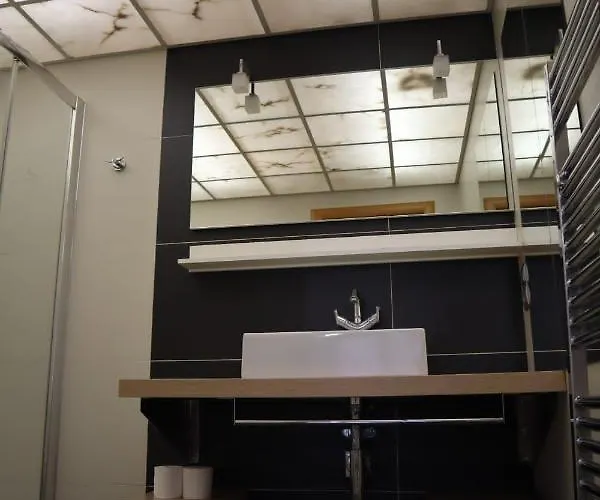 Az El Balcón De Atares