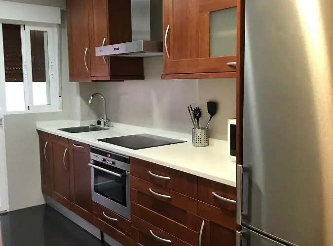 Az El Balcón De Atares * Saragoça